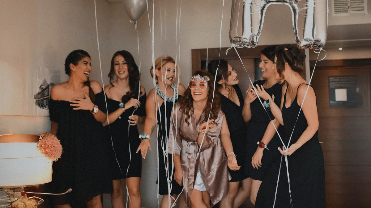 Otelde Bekarlığa Veda